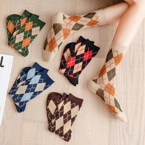 Women Socks 2020 Autumn New Socks Fashion Lattice Cotton Preppy Style Happy Casual Deodorant Socks Female Socks High Quality