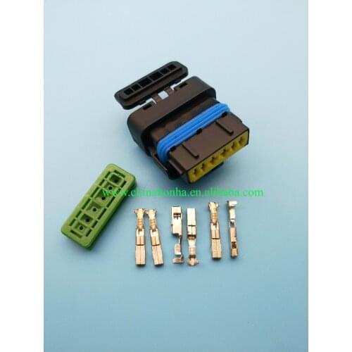 6 Pin auto Connectivity valve oil pump plug Car throttle valve plug waterproof socket