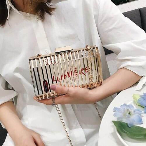 Hollow Out Clutch Bag Women Handbag Tote Metal box Girls Top-Handle Bags Purse Fashion Party Pouch Chain Luxury Evening Bag Q4