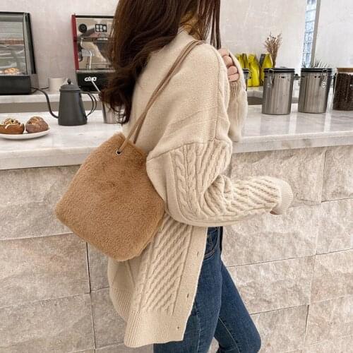 Women Shoulder Bag Plush Lady Warm Coin Purse 2021 Autumn Winter Soft New Messenger Portable Fashion Bucket Bag