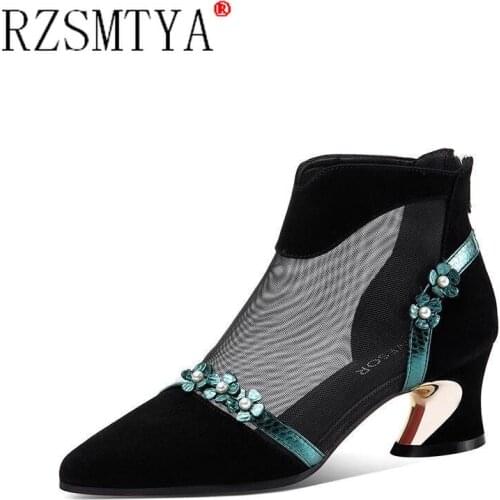 2021 Summer Fashion Solid Mesh Med Heels Pointed Toe Cross Lines Ankle Lady Boots Grace Women Ventilate Boot Black