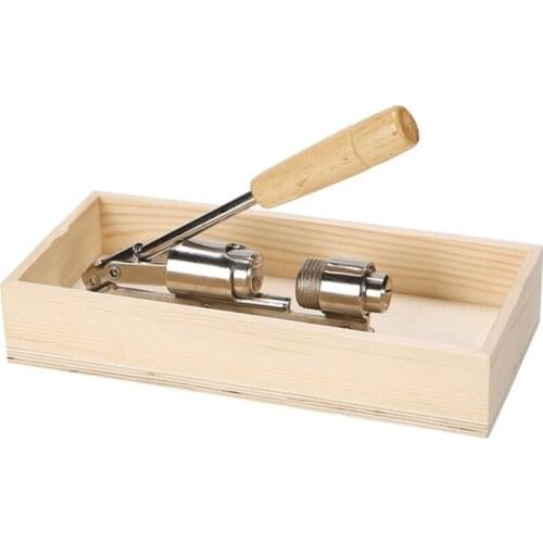 Walnut Clip Mechanical Opener Peeling Nuts Walnut Stainless Steel Shell Breaking Tool Nut Cracker Sheller Kitchen Tools