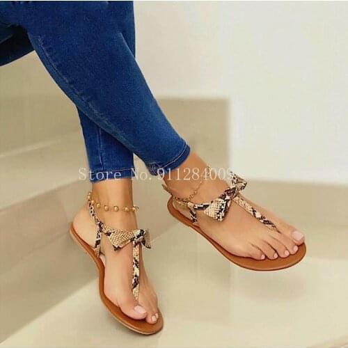 2021 Womens Flip Flops Flat Platform Sandal Summer Plus Size Fashion Shoes Beige Heeled Casual Flower Luxury Womens Sandals