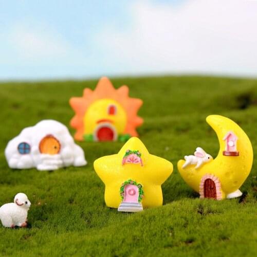 ZOCDOU 1 Piece Starry Sky House Dream Cloud Moon Room Sunlight Star Building Statue Mini Figurine Crafts Ornament Home Decor
