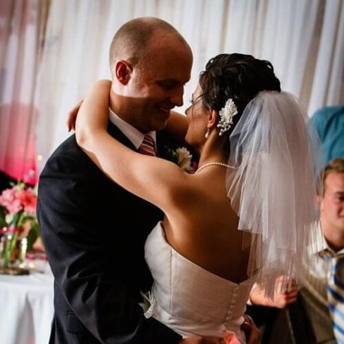 Two tiers shoulder length bridal wedding veil blusher 18" raw cut round bottom simple classic Wedding Veil Bridal Accessories