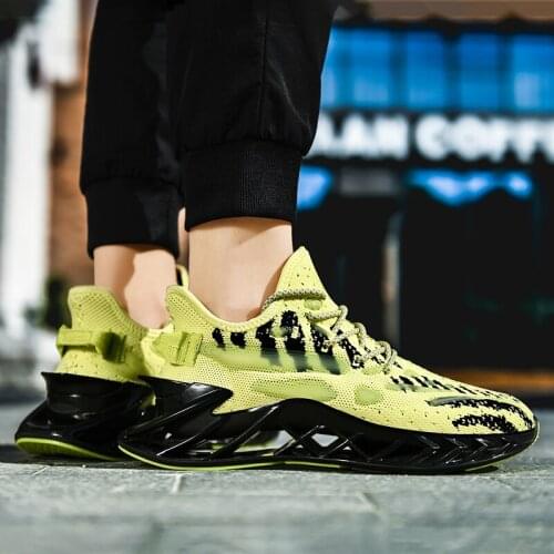 2021 New Mens Blade Casual Shoes Mesh Classic Sports Shoes Breathable Lightweight Running Wearable Hiking Shoes comfortable