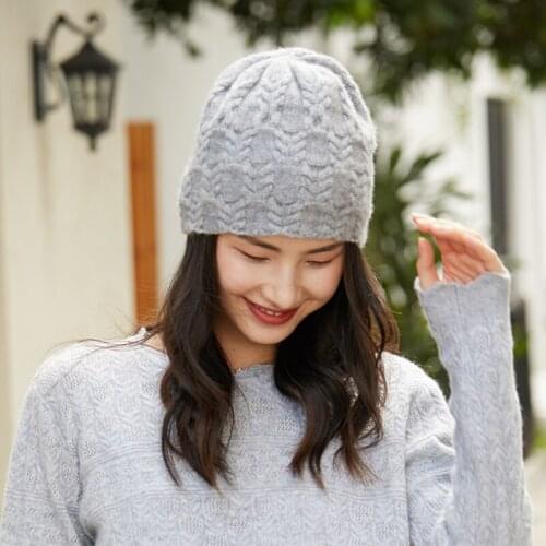 Womens hats for fall/winter 2021 new 100% cashmere pullover caps solid color casual beanies to keep warm and wild wool hats