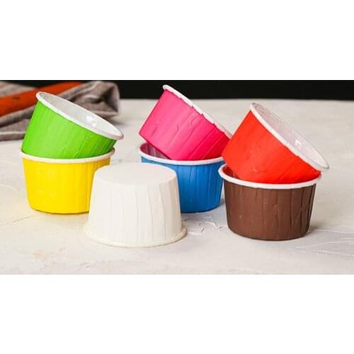 100Pcs Mini Muffin Cupcake Liner Baking Cup Tray Case Cake Baking Cups with Plastic Lids Baking Accessories Cake Decorating Tool