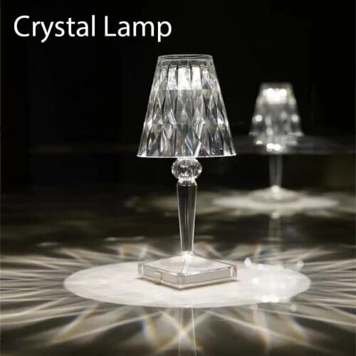 Latest Italian luxury crystal table lamp USB charging acrylic living room bedroom decoration wedding lamp gift night Light