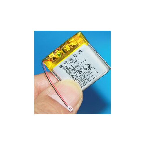 Free shipping 2pcs/lot 582728 3.7V 400mAh polymer lithium battery for Q50 G700S K92 G36 Y3 childrens smart watches