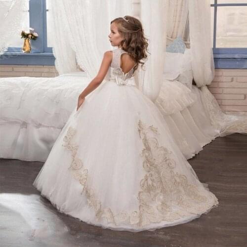 Vintage Flower Girl Dresses Sleeveless Puffy Tulle Appliques Pageant Gown Holy First Communion Dress