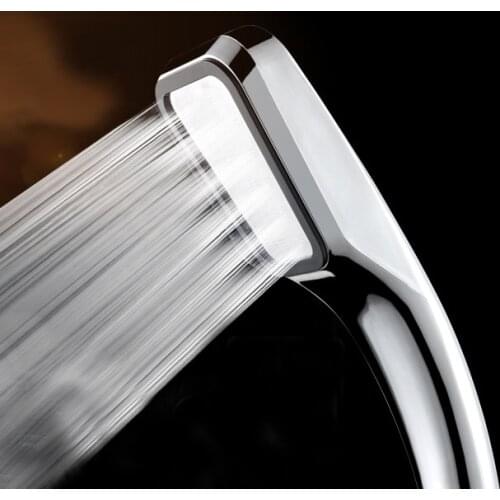 Macroupta Shower Systems