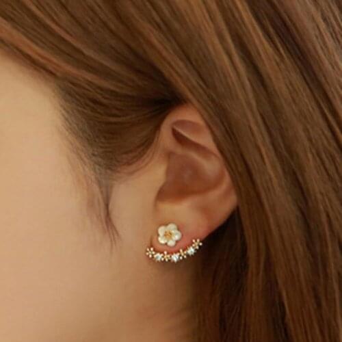 Korean Fashion Imitation Pearl Earrings Small Daisy Flowers Hanging After Senior Female Jewelry Wholesale