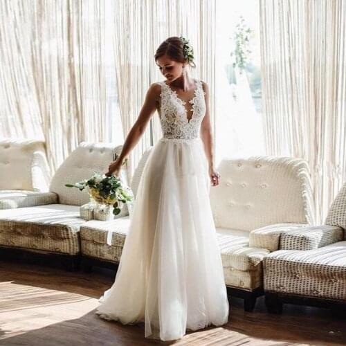 New Arrival Exquisite Simple Appliques Wedding Dresses 2020 Double V Formal A Line Boho Wedding Gown for Brides Robe de Mariee