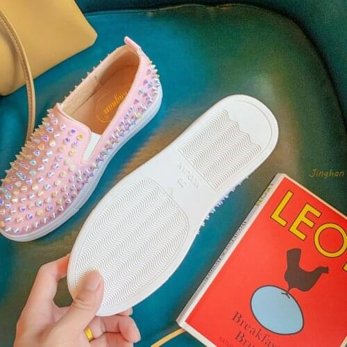 2020 Colorful Low Top Rivets Studded Women Flats Loafers Round Gladiator Shoes Pink Women Casual Shoes Slip on Shoes for Women