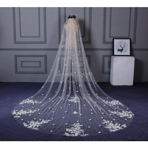 One-Layer Ivory Tulle Lace Wedding Veil with Flowers Long Romantic Bridal Veils with Comb YHG2019