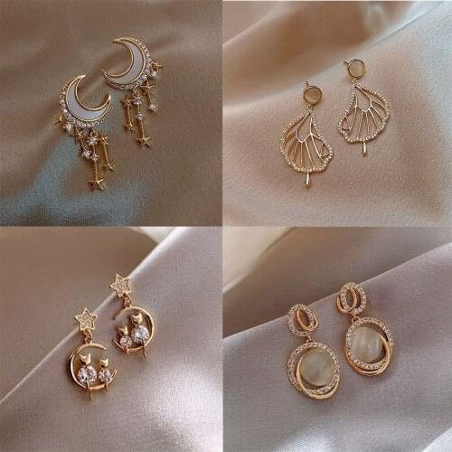 2021 New Trendy Moon Dangle Earrings For Women Temperament Pearl Cherry Cat Rhinestone Pendant Earrings Girl Party Jewelry Gift