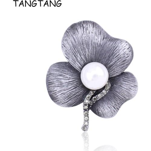 TANGTANG White Brooches For Clothes