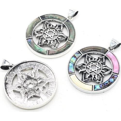 Natural Shell Pendant White Shell Black Shell Pendant Round Shape Charms for Making Women Men Jewerly Necklace Gift 42x42mm