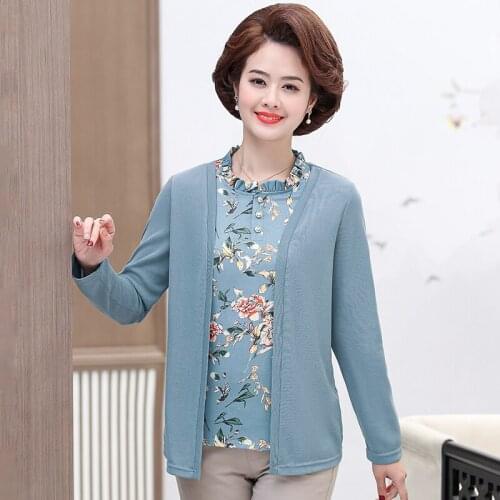 Women Tee Tops 2021 Spring Long Sleeve Fake Two Pieces T-Shirts Large Size 5XL Middle Age Mother Female Print Elegant Pullover