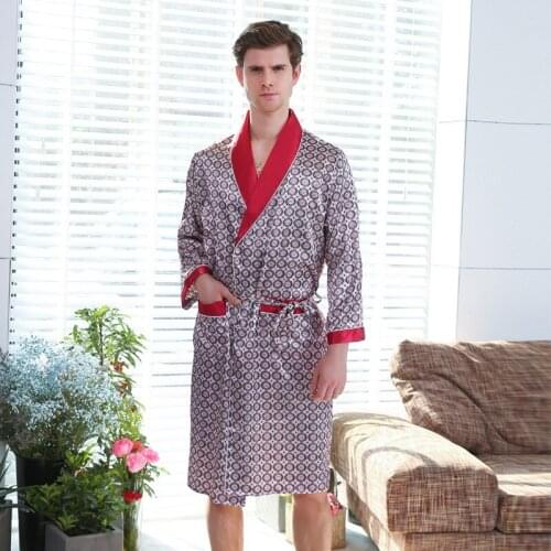V-neck Robe Sleepwear Men Satin Kimono Bathrobe Gown Lounge Nightwear Male Gown Plus Size 5xl Print Gold Homedress With Pocket