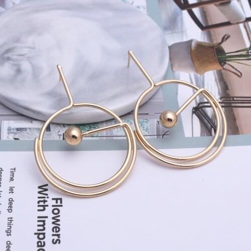 Vintage Geometric Round Metal Earrings for Women Glossy Hollow Cirlcle Exaggeration Earrings Punk Jewelry Modern Art