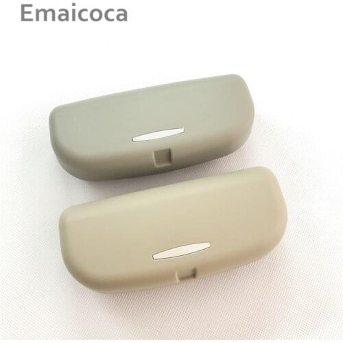 Emaicoca Car Sun Visor Glasses Case For Jaguar XF XJ XJS XK X-TYPE S-TYPE XJ8 XJL XJ6 XKR XK8 XJS X320 X308