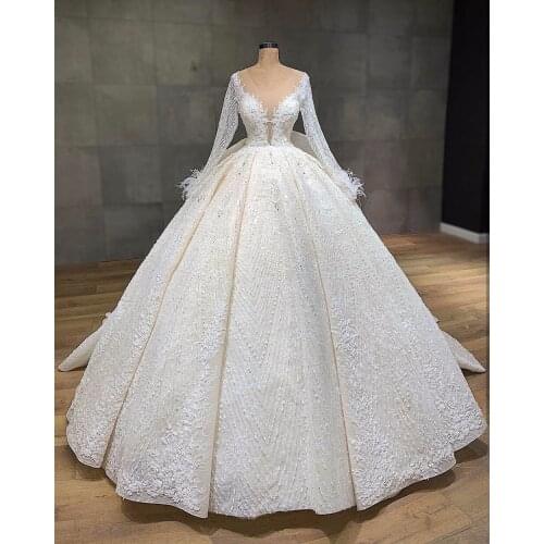 Hot New Arrivals Illusion Wedding Dresses Luxury Beading Appliques Ball Gown Gowns Ruffles Back Bride Dresses Robe De Mariee