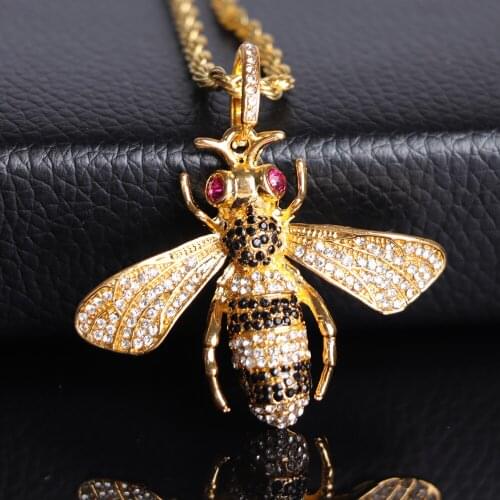 Classic Cute Bee Pendant Necklace Fashion Men Hip Hop Style Chain HoneyBee Necklace For Women Friend Best Gift