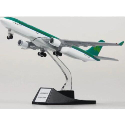 Collectible 13cm airplane model toys Ireland airlines 330 a330 aircraft model diecast plastic alloy plane gifts for kids