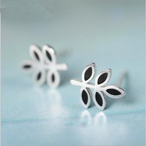 Creative Epoxy Black Leaves Agate Stud Earrings for Women Elegant 925 Silver Mujer Colar Fine Jewelry 2021 Fashion Gifts SE136