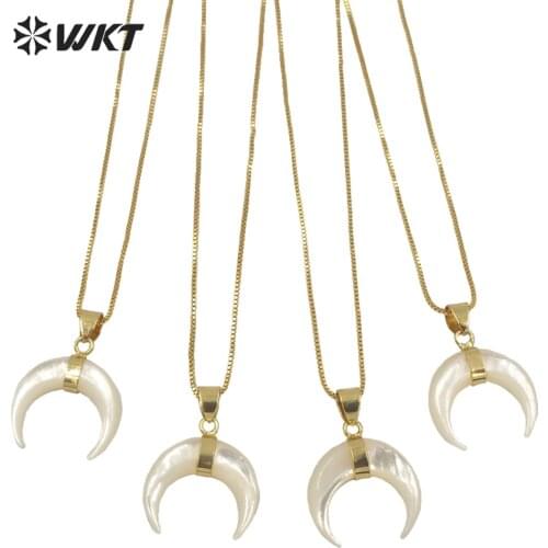 WT-JN147 Newest hot sales small size Mother of pearl Crescent horn necklace women pearl horn half moon necklace