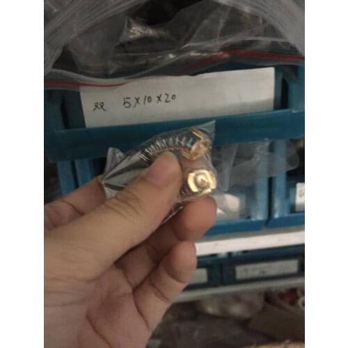 6PCS Repairing Part 20mm x 10mm x 5mm Carbon Brush for Generic Electric Motor