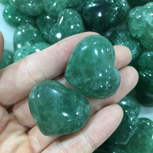 2pcs The lovely green Dongling jade heart heal the mind