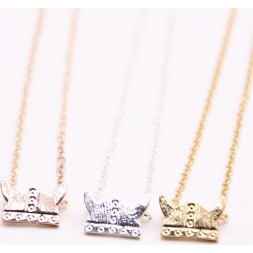 Hot multicolor South Trendy style pendant necklace Pirate helmet pendant necklace designed for women