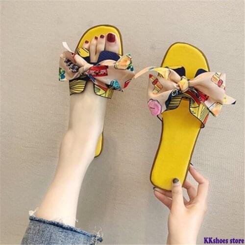 Hot Summer Flat Heel Women Cut Out Ladies Sandals Ladies Bohemia Sandals With Knot Flat Shoe Candy Color Outdoor Holiday Slides