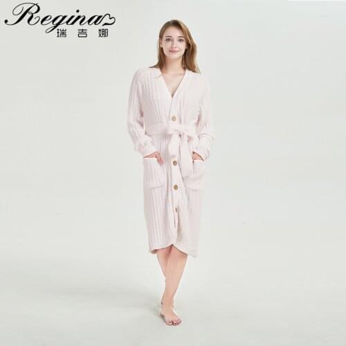 REGINA Sweatshirt Blanket Plush Coral Fleece Sherpa Blanket With Sleeves Button Lace-up Knitted Night Dress Cute Pink Pajamas
