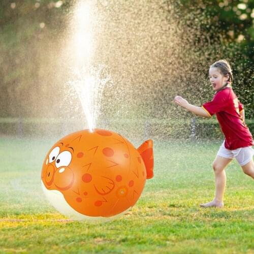 Kids Water Sprinkler Toy, Giant Inflatable Water Sprinkler Puffer Fish, Lawn Toy Funny Infant Bath Toys Baby Spray Play Ball Bat
