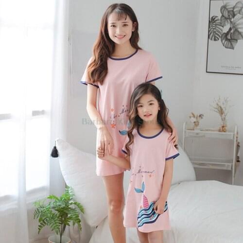 Family Nightgowns Women Kids Summer Pink Short Sleeve Mother Daughter Matching Clothes Teen Girls Princess Mermaid Night Dress