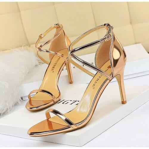 2019 Shoes Women Sandals Patent Leather Women High Heels Shoes Gold Sexy Women Pumps Fashion Wedding Shoes Women stiletto