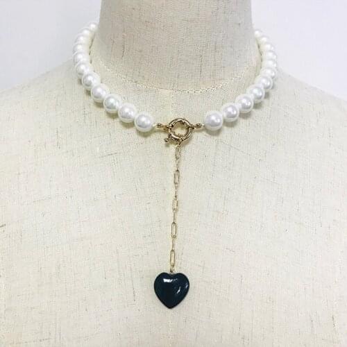 Freshwater pearl necklace handmade short neck jewelry black stone pendant banquet wedding women add glamour clothes accessories