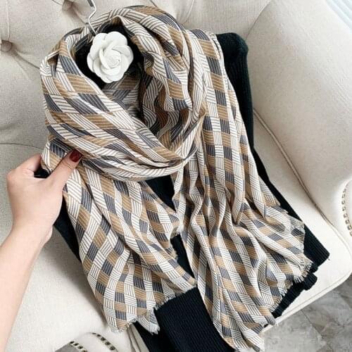 2021 Brand Autumn and Winter Womens Beach Shawl Wool 15% Scarf Ladies Fashion Scarf Headscarf Pashmina Headscarf Silencer