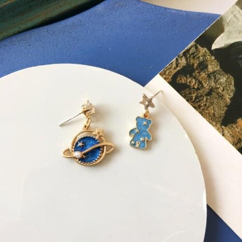 Fun cartoon bear personality beautiful planet asymmetric all-match earrings