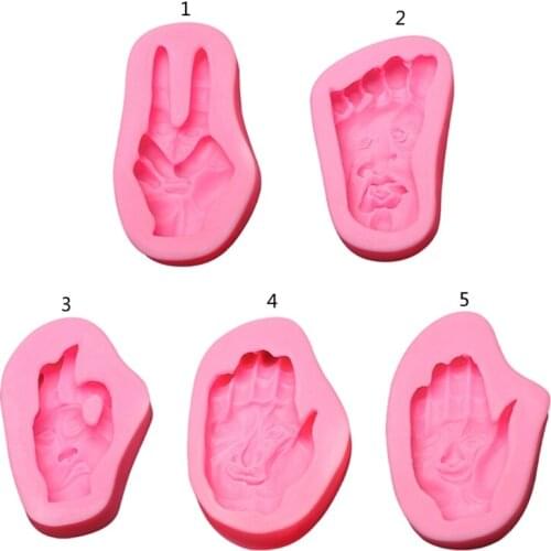 U90E Palm and Soles Scissors Hand Mold Biscuit Cutting Module for Chocolate Candy Ice Cube Biscuit Baking Mold