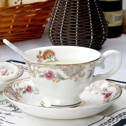 200 ML Europe Style Ceramic Bone China Coffee Set Cup and Saucer Spoon Kit Hand Painted Cuckoo Pattern CoffeeTea Mug