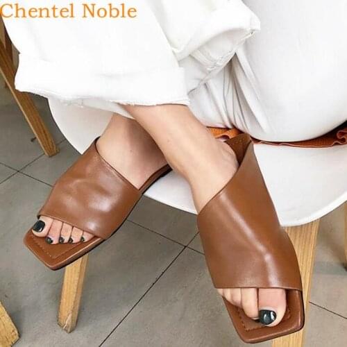 Chentel Noble Women's Slippers