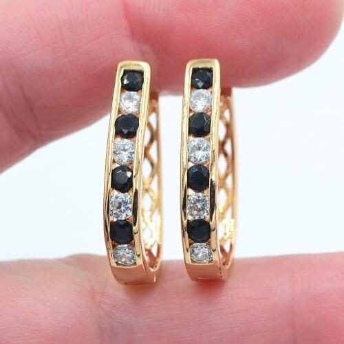 Fashion Black White Cubic Zirconia CZ Huggie Hoop Earrings for Women