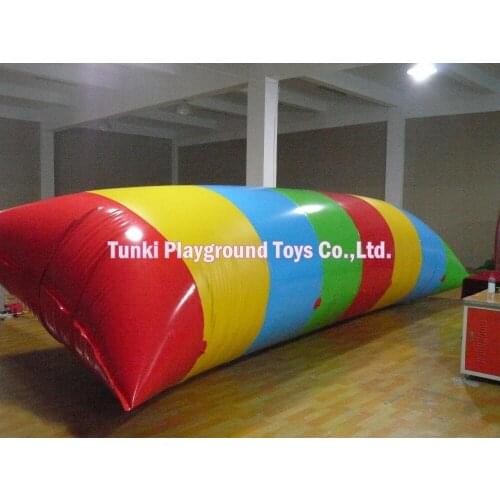 Inflatable kids water blob / water pillow blob