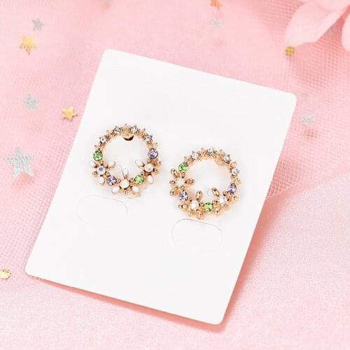2021 Fashion simple Flower crystal Stud Earring For Women Chic Statement Jewelry Boho Crystal Earrings Girl Pendientes de flores
