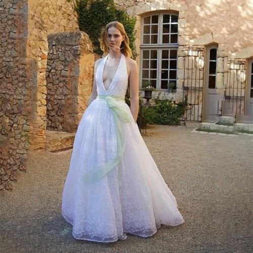 Sexy Backless Boho Wedding Dresses White Sexy Halter Lace Bridal Dress Beach Seaside Bridal Gowns Custom Made 2021